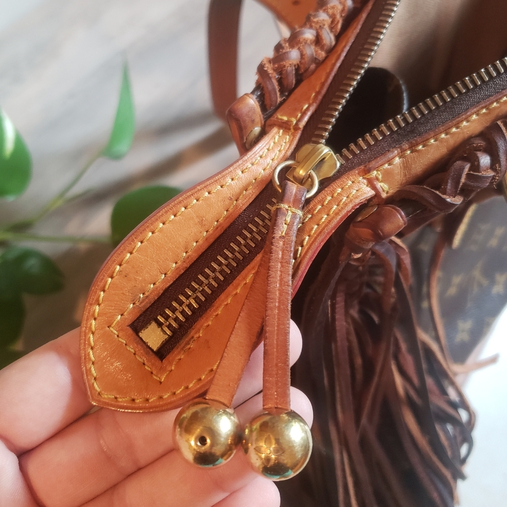 Louis Vuitton Brown Monogram Fringe Tote with Tan Straps - Picture 7 of 13